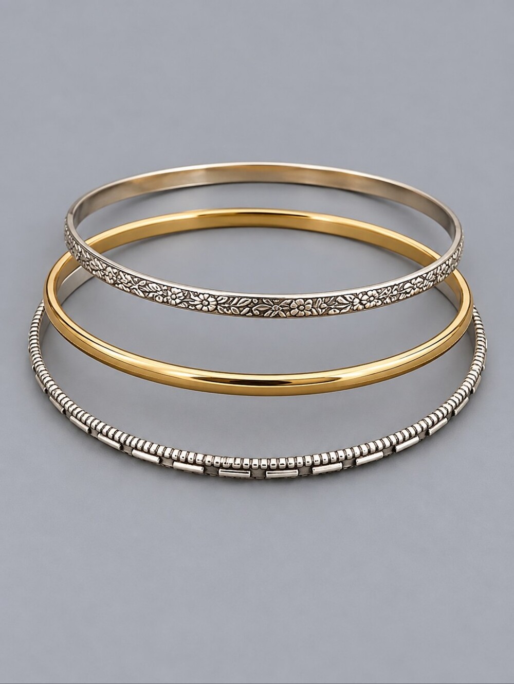 VTG Set of Three Thin Dainty Metal Bangle Bracelets